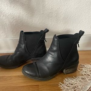 Timberland leather Chelsea boots